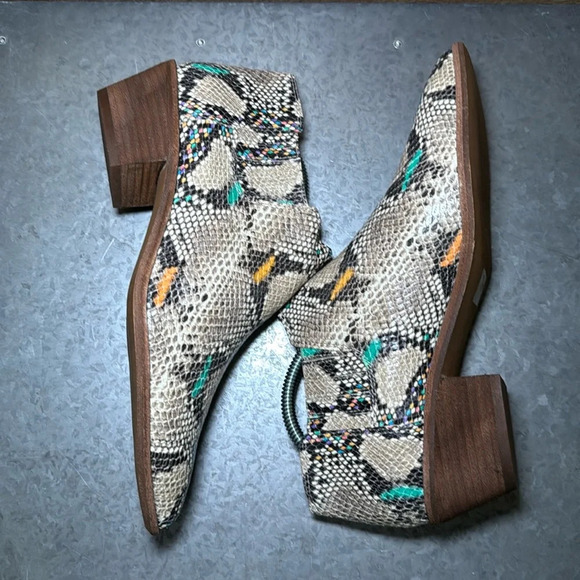 Madewell Myles Ankle Leather Boot Stamped Rainbow Snake Women’s size 8.5 - Picture 6 of 14
